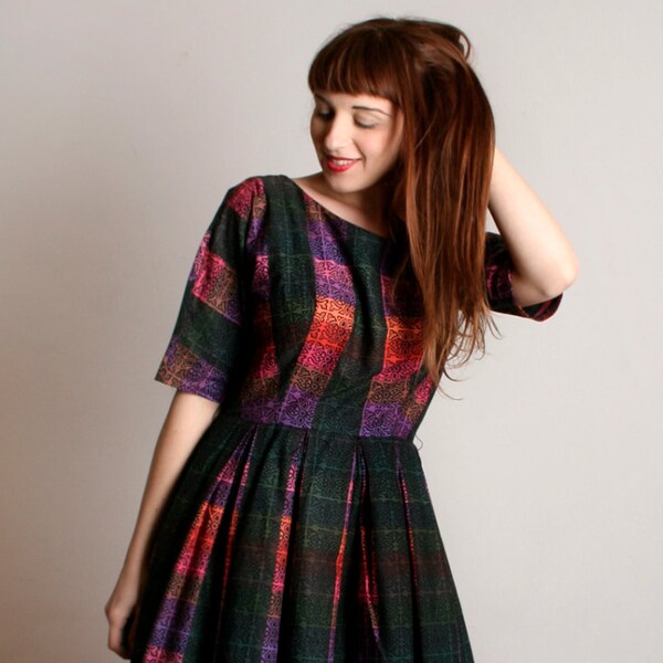 Vintage 1950s Dress - Novelty Print Stained Glass in Rich Jewel Tones - Large XL