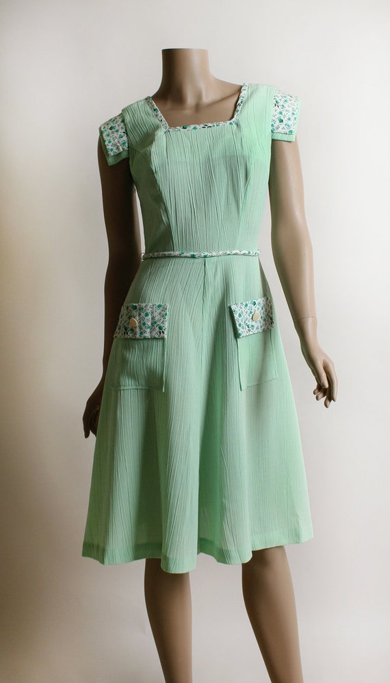 Vintage 1970s Dress - Mint Green Floral Print Cot… - image 6