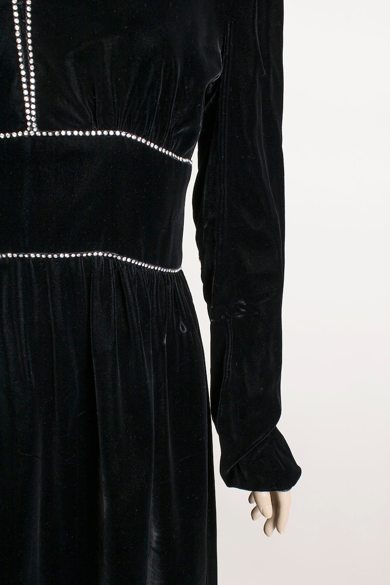 1970s Silk Goddess Victor Costa Gown main image 1