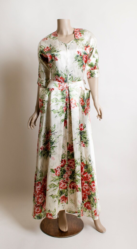 Vintage 1940s Dressing Gown - Cabbage Rose Print … - image 3