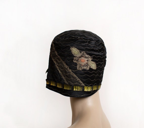 Vintage 1920s Cloche - Black Silk Hat With Bronze Metallic 