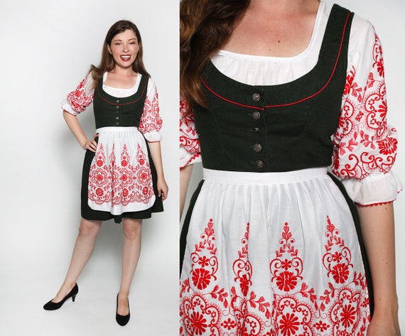 Vintage 1960s Dirndl Dress - Forest Green Pleated