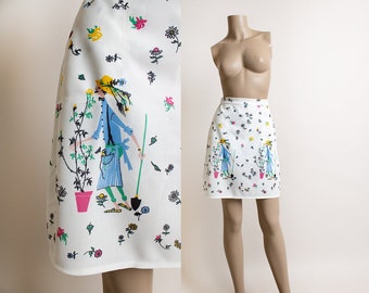 Vintage 1970s Novelty Print Gardening Skort - Jantzen Mini 70s White Pastel Floral Flower Gardener Garden Shorts Skirt Small