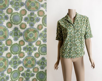 Vintage 1950s Blouse - Shades of Green Artsy Circle Dot Burst Watercolor Print - Button Up Collard Cotton Cuff Short Sleeve - Gaylord Small