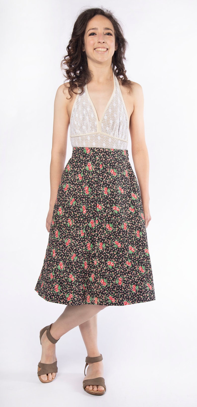 Vintage Rose Print Quilt Skirt A-Line Knee Length Black & Pink Floral Print Skirt 1970s Cotton Small 26 Waist image 7