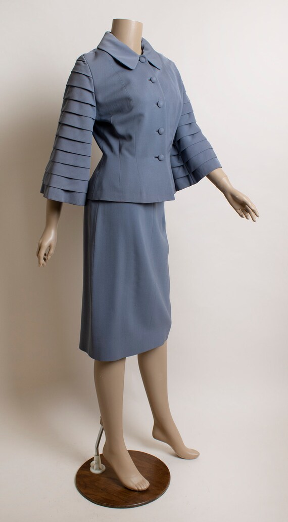 Vintage 1960s Lilli Ann Skirt Suit - Pleated Tier… - image 3