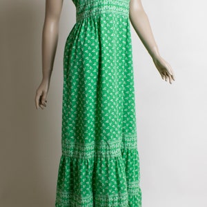 Vintage 1970s Maxi Dress Bright Kelly Green Floral Print Halter Floor Length Maxi Cotton Day Dress Prairie Style Small image 2