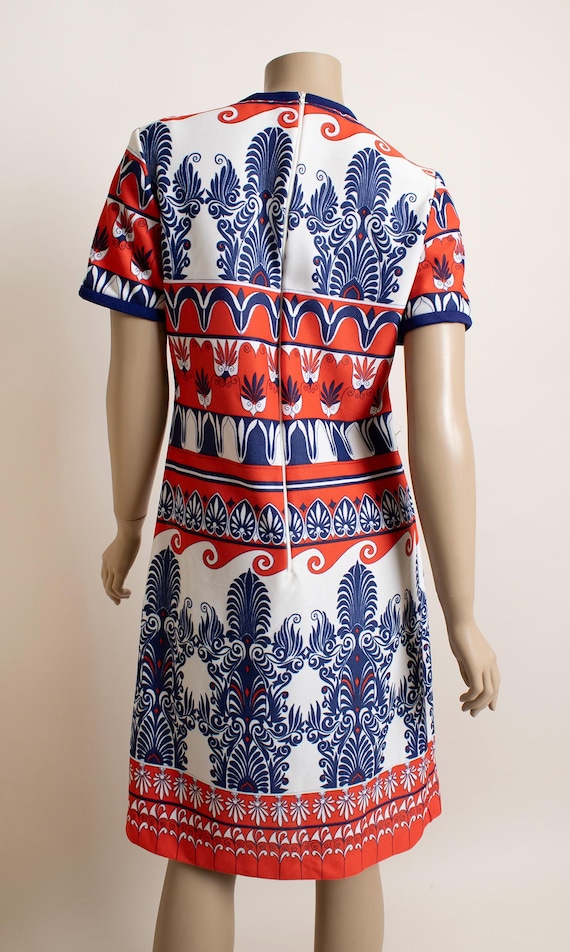 VINTAGE 60s 70s WHITE RED BLUE GREEN FLORAL MOD SLEEVELESS DAGGER SHIRT DRESS 16 main image 0