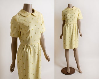 Vintage 1960s Lemon Yellow Day Dress - Embroidered Flower Design Peter Pan Collar Fitted Classic Mid 60s Butter Embroidery Floral - Small