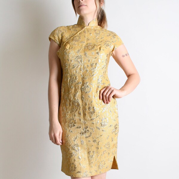 Vintage Cheongsam Cocktail Dress - Golden Yellow Metallic Shine Wiggle - Medium