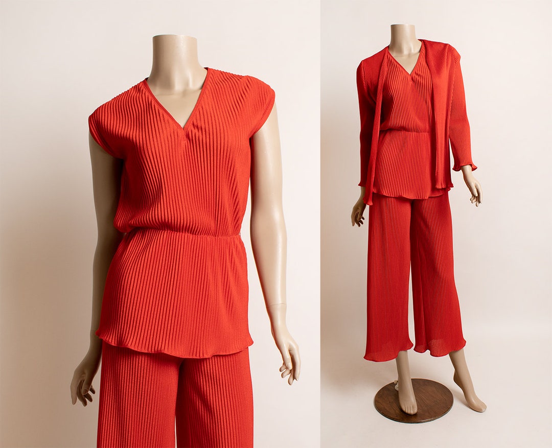 1970s Paganne Three Piece Printed Pink Jersey Tank Top & Pant Set main image 1