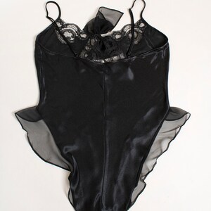 Vintage 1990s Black Lace Teddy - Lingerie Sexy High Cut Spaghetti Strap Bodysuit - Sheer Ruffle Hips - Bow - Josie Medium Large Y2k image 7