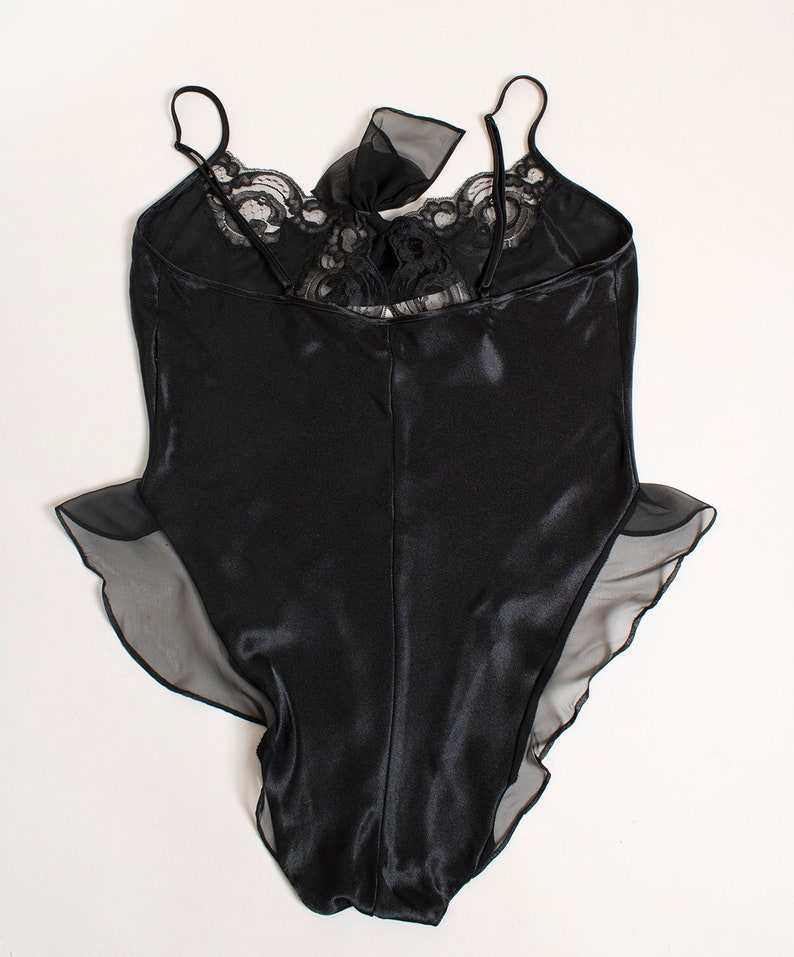 Vintage 1990s Black Lace Teddy - Lingerie Sexy High Cut Spaghetti Strap Bodysuit - Sheer Ruffle Hips - Bow - Josie Medium Large Y2k image 7