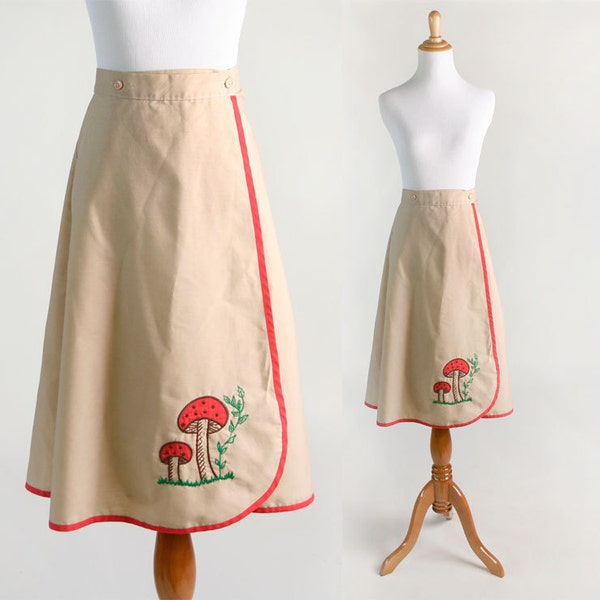 Vintage Wrap Skirt - 1970s Mushroom Embroidered Spring Skirt - 32 inch Waist