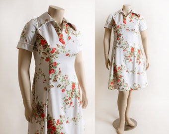 Vintage 1970s Floral Print Dress - Orange Flower Poppy White Short Sleeve V-Neck Poly Knit 70s Casual Day Dress - Large XL