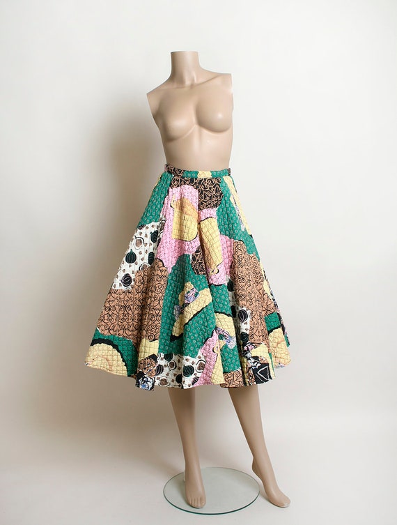 new style skirt and blouse