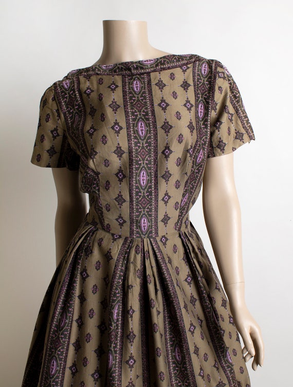 Vintage 1950s Dress - Dark Olive Brown & Purple S… - image 6