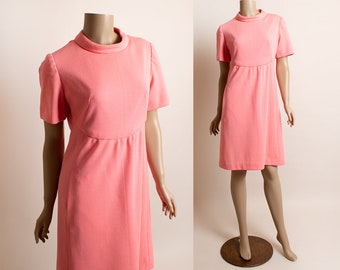 Vintage 1960s Pink Mod Dress - Classic 60s Bright Barbie Pink Short Sleeve Dress - Handmade - Small Medium