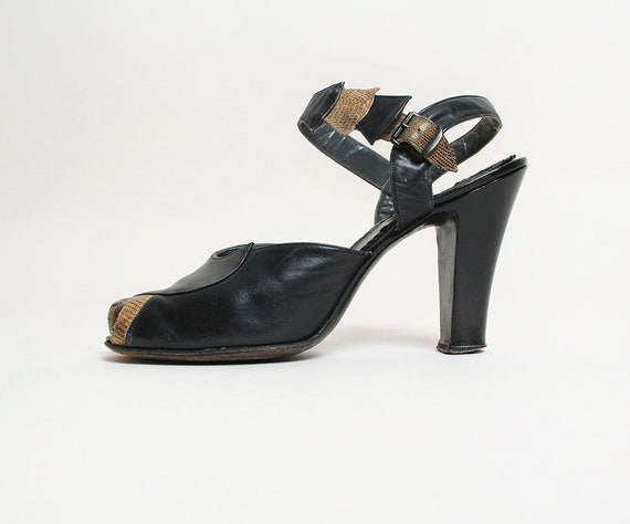 Vintage 1940s Heels - Snake Skin Black Leather Hi… - image 2