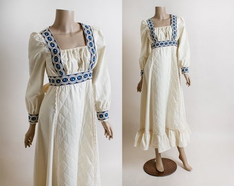 Vintage 1970s Gunne Sax Dress - White & Blue Trim Prairie Long Sleeve Maxi Ruffle Hem Quilt Skirt Gown - Hippie Renaissance Boho Small 13