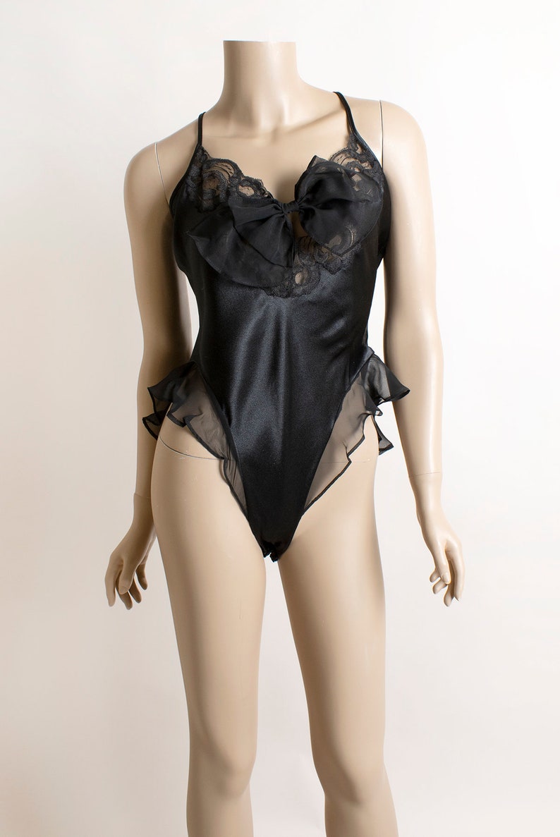 Vintage 1990s Black Lace Teddy - Lingerie Sexy High Cut Spaghetti Strap Bodysuit - Sheer Ruffle Hips - Bow - Josie Medium Large Y2k image 3