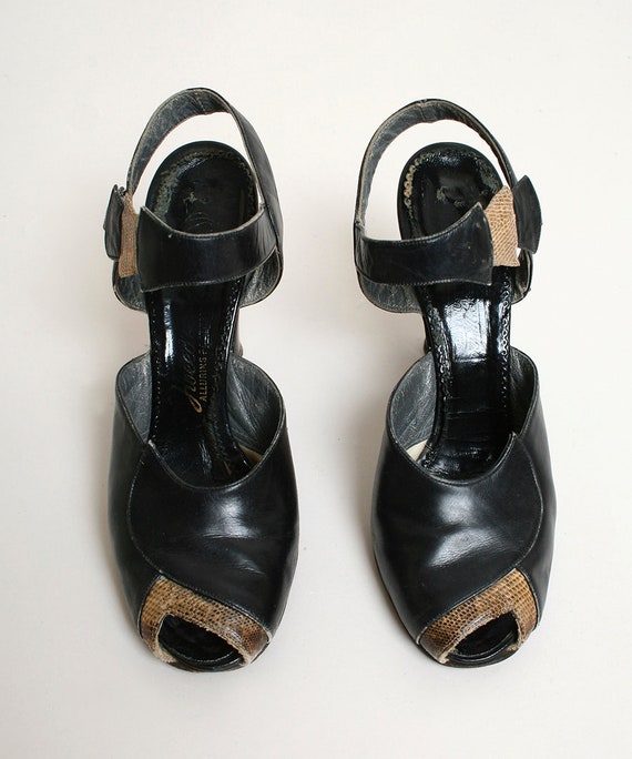 Vintage 1940s Heels - Snake Skin Black Leather Hi… - image 3