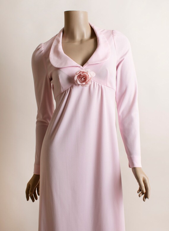 Vintage 1970s Pink Maxi Dress with Open Back - Fl… - image 4