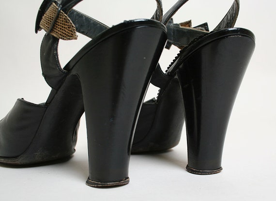 Vintage 1940s Heels - Snake Skin Black Leather Hi… - image 5