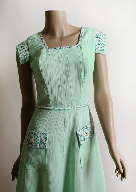 Vintage 1970s Dress - Mint Green Floral Print Cot… - image 4