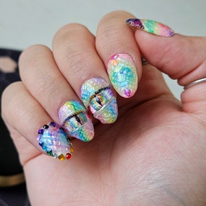 Pride Dragon Press-on Nails