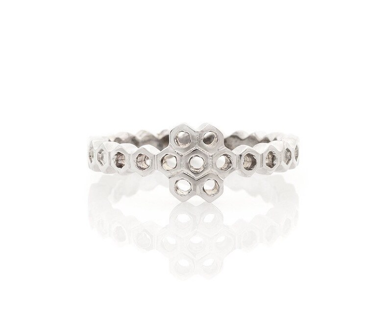Bee Hive Band Silver Honeycomb Cluster Ring