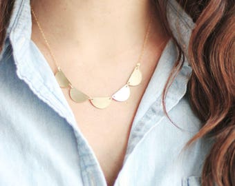 Scalloped Half Moon Necklace | Semicircle Necklace | Half Circle Necklace | Scalloped Necklace | Brass Necklace | Geometric Necklace | Gold