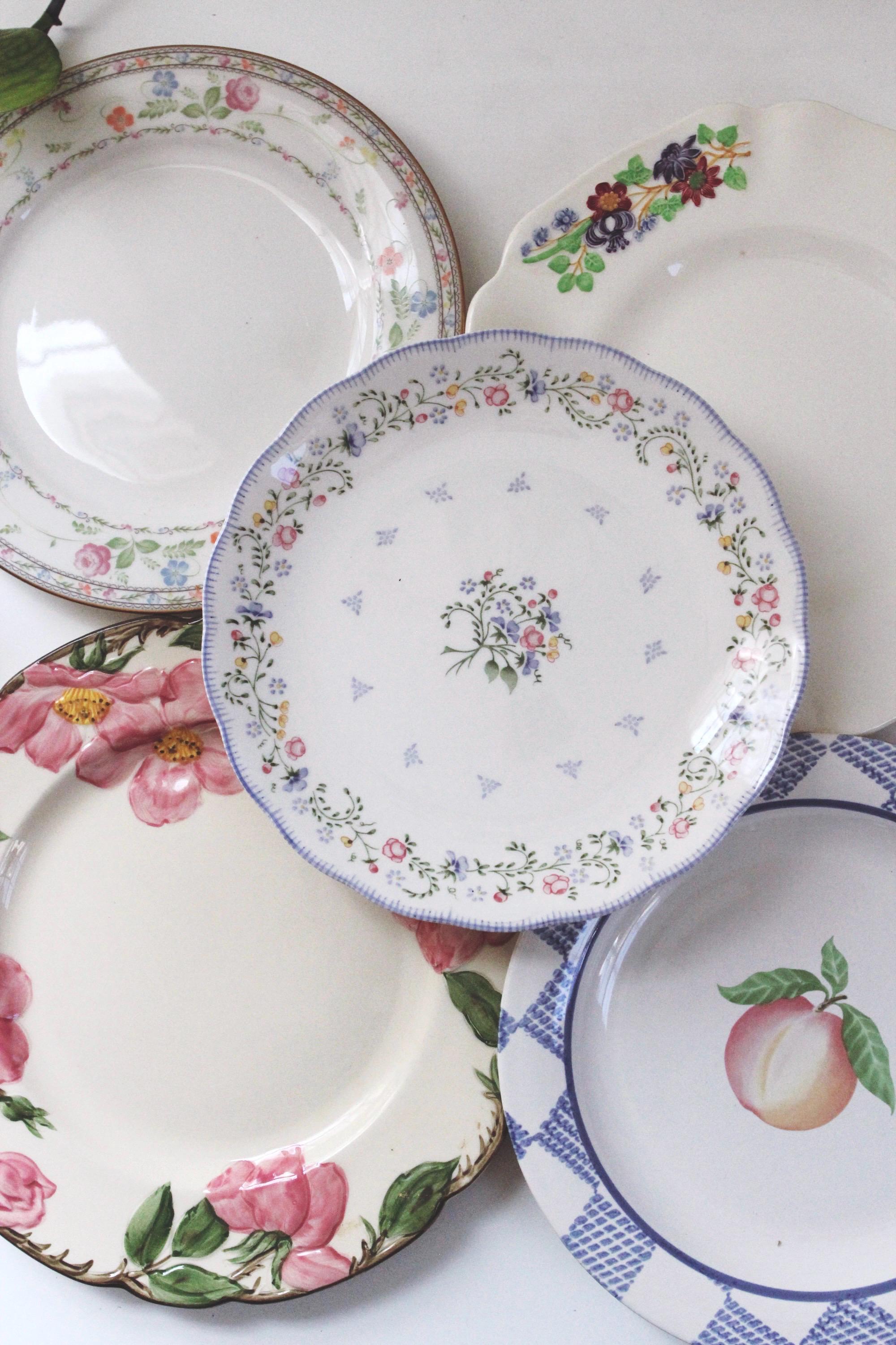 Mismatched Tableware Vintage Mismatched China Plates Dishes Set - Tableware, Party, Cottage ...