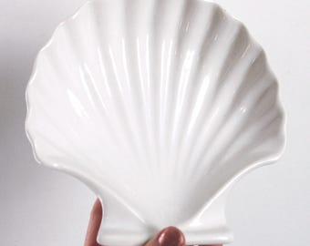 Vintage Shell Trinket Dish or Serving Bowl - Ceramic, Scalloped