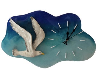 Handmade Resin Wall Clock – Nature-Inspired Dragonfly, Seagull, Floral Designs (24"x15")