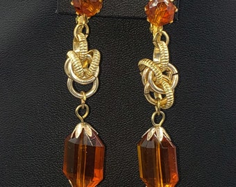 Vintage 70s clip on gold tone and brown lite weight drop earrings