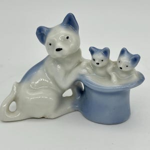 Vtg Japan Cat with Kittens in Hat porcelain Pre-owned  Cat White Mama cat and kittens Blue and white Porcelain Vintage