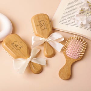Bridesmaid Wood Combs Personalized,Engraved Name Airbag Comb,Bridesmaid Proposal,Wedding Party Gift,Bridesmaid Combs,Anniversary Gifts