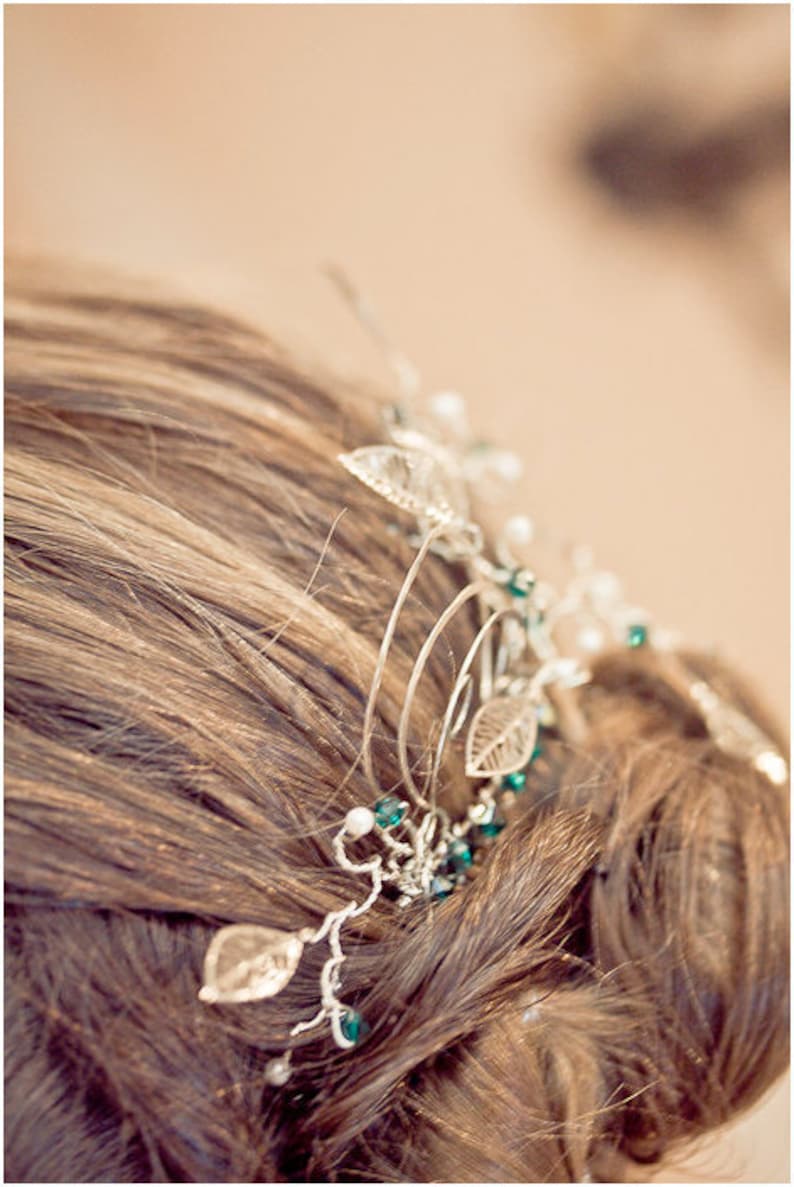 Hair Combs, Pearl, Leaf & Crystal on Silver, Custom Colors Options, Inspired by the Film Labyrinth, Free Shipping image 4