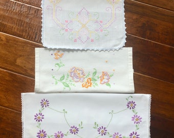 Vintage Hand Embroidered Linen Pieces #95, Large Designs, Colorful Embroidery ... 3 Piece Lot ... Flowers, Floral, Purple Pink Orange Green