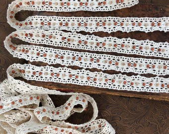 2 YARDS Vintage Natural Textured Lace Trim, Small Wood Beads, 1" Wide, Primitive Project, Cotton Yardage ... Fabric Art Supply, LY240704