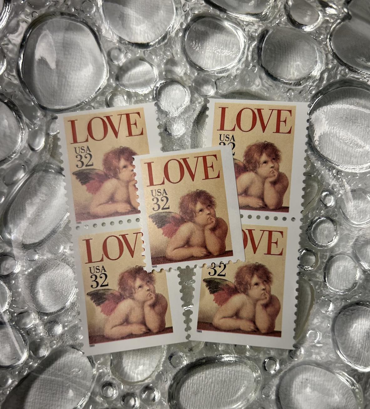 Love Angels Vintage Unused Postage Stamps// 32 cents// Love Series - Cherub//1995//#2957