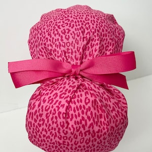 FOLDING BAND Ponytail Medical Surgical Scrub Hat with Pink Leopard Spots