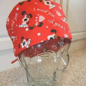Tie Back FOLDING BAND Medical Surgical Scrub Hat with I Woof You Valentine Dogs Puppy Paws Hearts Red
