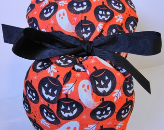 FOLDING BAND Ponytail Medical Surgical Scrub Hat in Halloween Pumpkins Jack O Lanterns Ghosts