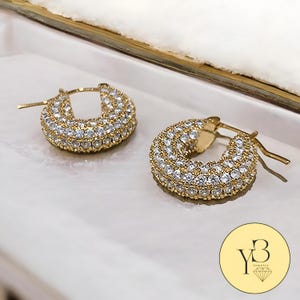 18K Gold Chunky Hoop Earrings, Diamond Hoop Earrings, Large Hoops Minimalist Earrings Gift for Her, Huggie Earrings gift for Wife