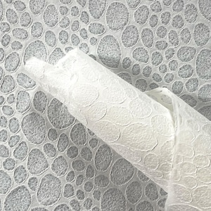 Grande feuille de papier fait main Mulberry, motif galets de dentelle, feuilles d'artisanat thaïlandais de luxe translucides avec bords tachés - 64 x 94 cm 45 g