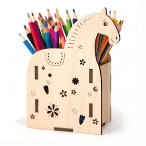 Porta-lápis de cavalo cortado a laser arquivo svg glowforge Laser Cnc corte svg dxf pdf eps arquivos cdr adesivo de parede gravura decalque modelo de silhueta