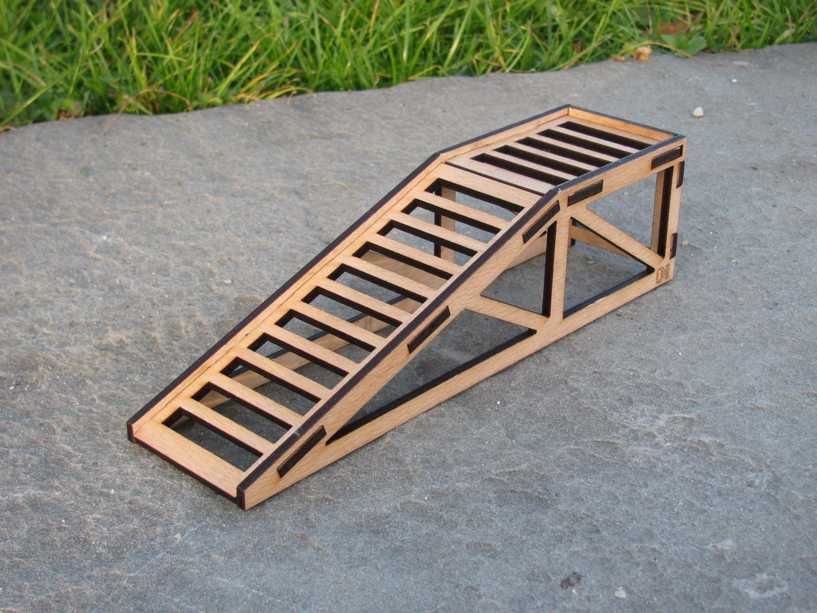 Laser Cut Model Ramp 3D Puzzle Svg 3 Mm Glowforge Laser Cnc Cut Svg Dxf ...