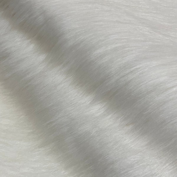 2023 WHITE - BRAND NEW Range for 2023 - Premium Faux Fur Material - Free Post  - Various Sizes Available